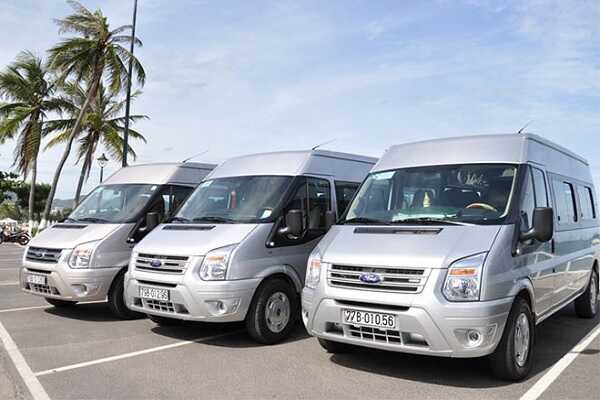 Cho thuê xe Ford Transit 16 chỗ 